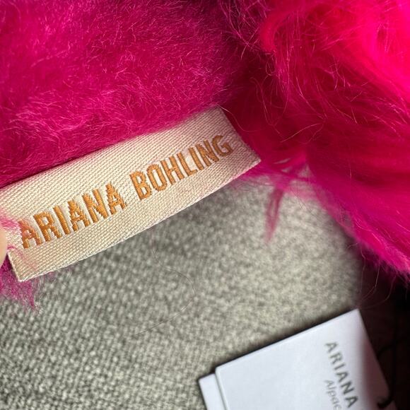 Ariana Bohling Suri Alpaca Fur Slippers Hot Pink Women's Small (6/7) New - Picture 9 of 15